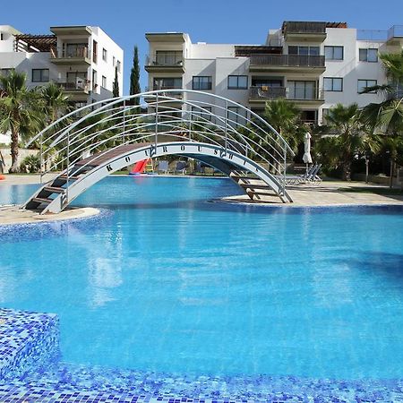 Danaos Pool View Appartement Paphos Buitenkant foto