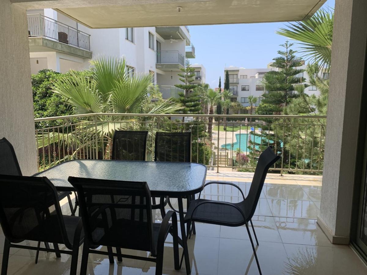 Danaos Pool View Appartement Paphos Buitenkant foto