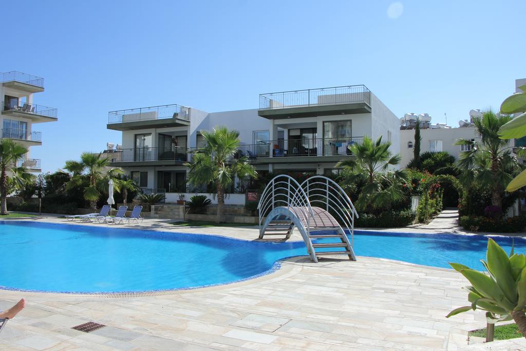 Danaos Pool View Appartement Paphos Buitenkant foto